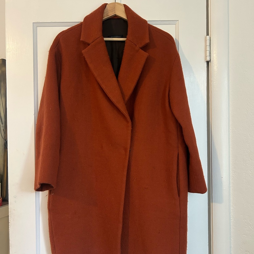 Brick red/brown 100% Italian wool Coat with Notched Lapels